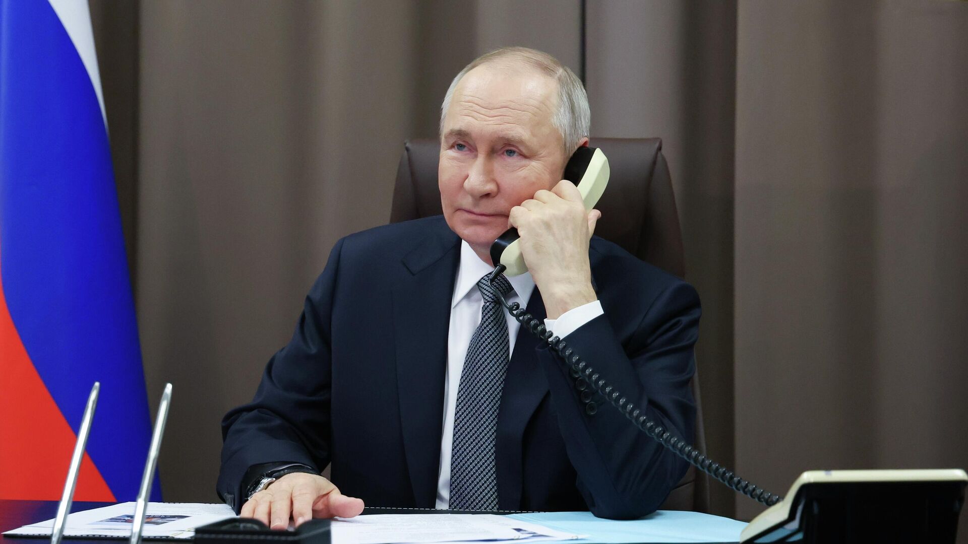 Путин поговорил по телефону с президентом Бразилии